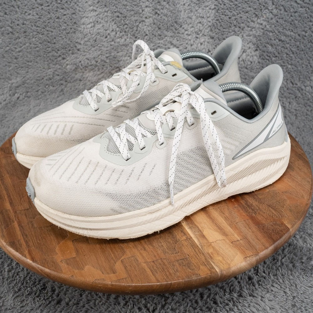 Altra Shoes Men's Size 10.5 Gray/White Experience Form Road Running Sneakers - Picture 3 of 11